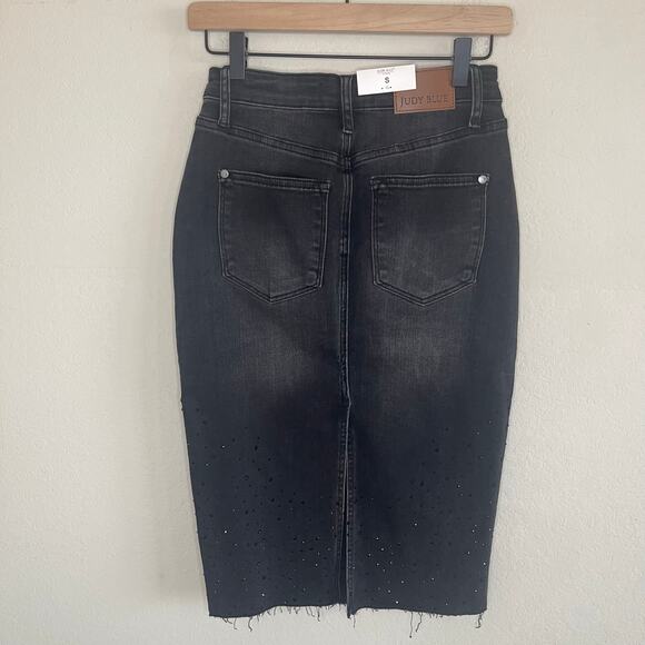 NEW Judy Blue High Waist Rhinestone Embellished Mid Length Skirt Black - Size S - Picture 4 of 8